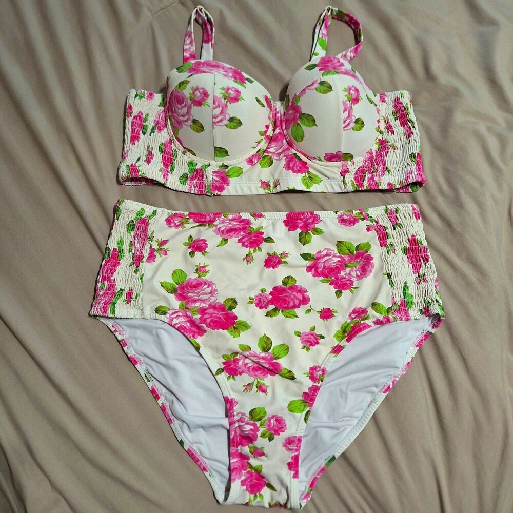 Betsey Johnson Floral Rose Print High-Waist Underwire Bikini Size Large 2pc
